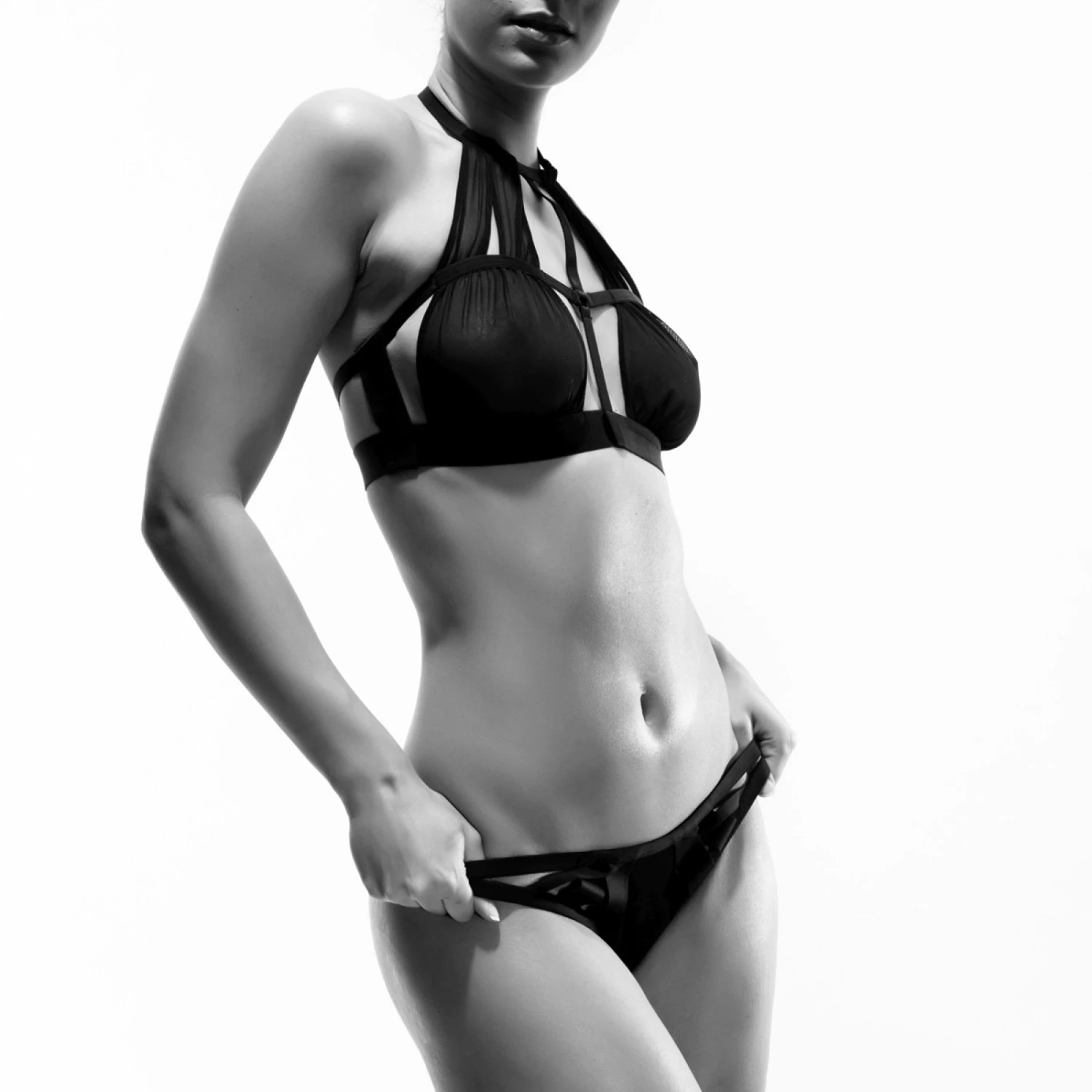 String Black Label FIFTY SHADES OF GREY Noir 4 String Black Label FIFTY SHADES OF GREY Noir – Image 4