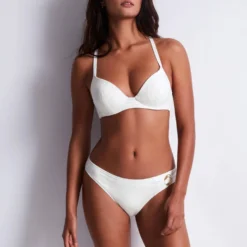 Aubade Bas De Maillot Bain Brésilien Coconut Sand -Sous-vêtement Soldes Boutique 1600x1600 aubade bas de maillot bain bresilien coconut sand p3 50 15032023