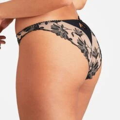 Aubade Lovessence Slip Italien Noir -Sous-vêtement Soldes Boutique 1600x1600 aubade lovessence slip italien noir p2 05 05092022