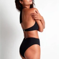 Aubade Maillot Bain 1 Pièce Trikini Secret Cove Noir -Sous-vêtement Soldes Boutique 1600x1600 aubade maillot bain 1 piece trikini secret cove noir p2 51 18012023