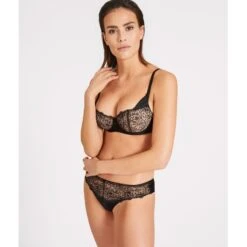 Aubade Miss Karl Slip Brésilien Tuxedo 11 Aubade Miss Karl Slip Brésilien Tuxedo -Sous-vêtement Soldes Boutique 1600x1600 aubade miss karl slip bresilien tuxe p5 30 16082021