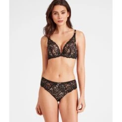 Aubade Mon Bijou Slip Brésilien Perle Noire -Sous-vêtement Soldes Boutique 1600x1600 aubade mon bijou slip bresilien perle noire p2 35 30062021