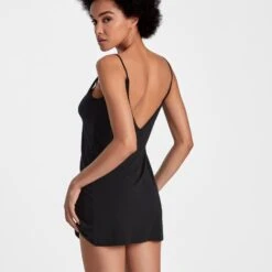 Aubade Nuisette Lazy Days Noir -Sous-vêtement Soldes Boutique 1600x1600 aubade nuisette lazy days noir p3 01 16082022