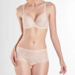 Aubade Rosessence Shorty Nude D'été -Sous-vêtement Soldes Boutique 1600x1600 aubade rosessence shorty nude d ete p2 53 12022019