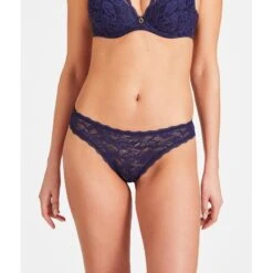 Aubade Rosessence Slip Italien Nocturne -Sous-vêtement Soldes Boutique 1600x1600 aubade rosessence slip italien nocturne p2 00 22092021