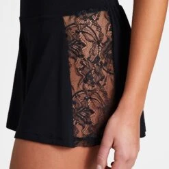 Aubade Short Lazy Days Noir -Sous-vêtement Soldes Boutique 1600x1600 aubade short lazy days noir p3 15 16082022