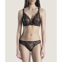 Aubade Slip Brésilien Danse Des Sens Noir -Sous-vêtement Soldes Boutique 1600x1600 aubade slip bresilien danse des sens noir p2 59 21102019