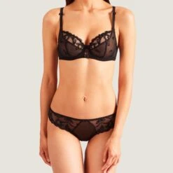 Aubade Slip Italien Au Bal De Flore Noir -Sous-vêtement Soldes Boutique 1600x1600 aubade slip italien au bal de flore noir p3 40 22112019