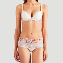 Aubade Soutien-Gorge Push-Up Reine Des Prés Jasmin 7 Aubade Soutien-Gorge Push-Up Reine Des Prés Jasmin -Sous-vêtement Soldes Boutique 1600x1600 aubade soutien gorge push up reine des pres jasmin p2 09 03022020