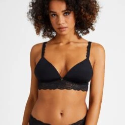 Meilleures ventes -Sous-vêtement Soldes Boutique 1600x1600 aubade soutien gorge sans armatures sweetessence noir p1 39 10082022