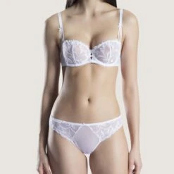 Aubade Tanga Au Bal De Flore Blanc 7 Aubade Tanga Au Bal De Flore Blanc -Sous-vêtement Soldes Boutique 1600x1600 aubade tanga au bal de flore blanc p2 38 23072019