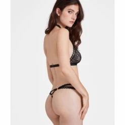 Boite à Désir AUBADE Frisson Ephémère Brassière Sans Armature Et String Noir -Sous-vêtement Soldes Boutique 1600x1600 boite a desir aubade frisson ephemere brassiere sans armature et string noir p3 54 27122021