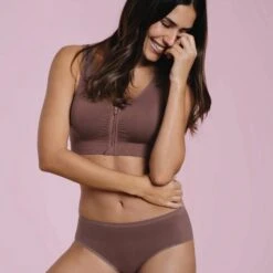 Bustier Pour Prothèses ANITA Care Lynn Rose Framboise -Sous-vêtement Soldes Boutique 1600x1600 bustier pour protheses anita care lynn berry p2 09 18082022