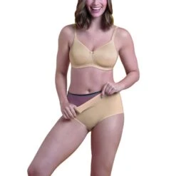 Culotte Taille Haute Anita Comfort Essentials Desert -Sous-vêtement Soldes Boutique 1600x1600 culotte taille haute anita comfort essentials desert p4 13 08092021