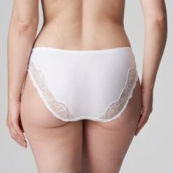 PRIMADONNA Slip Brésilien Madison Blanc -Sous-vêtement Soldes Boutique 1600x1600 primadonna slip bresilien madison blanc p2 30 16112022
