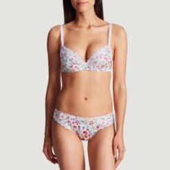 Tanga AUBADE Bahia & Moi Blanc -Sous-vêtement Soldes Boutique 1600x1600 tanga aubade bahia moi blanc p3 19 11032020