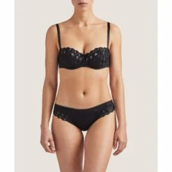 Tanga AUBADE Bahia & Moi Noir -Sous-vêtement Soldes Boutique 1600x1600 tanga aubade bahia moi noir p3 41 06072020